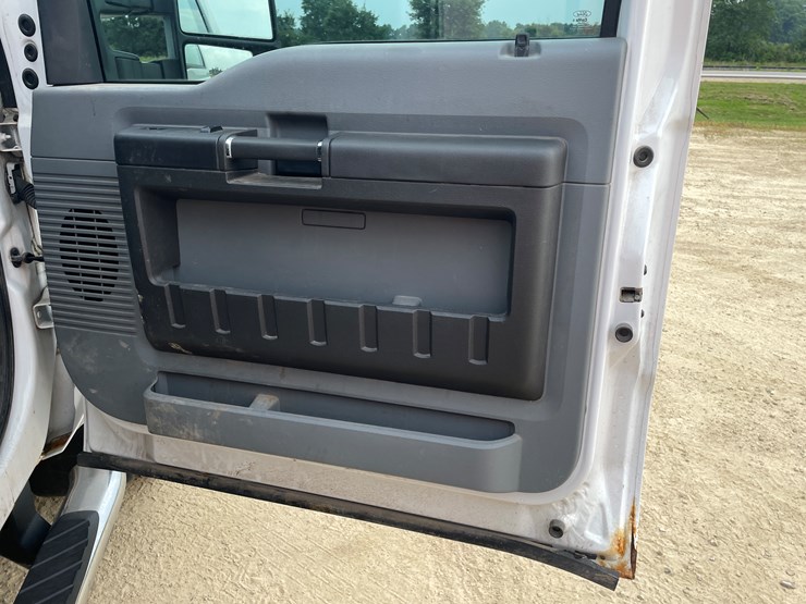2012-ford-f250-image-55
