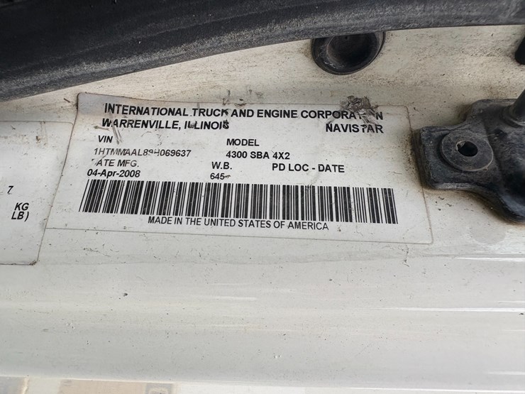 2009-international-durastar-4300-image-34