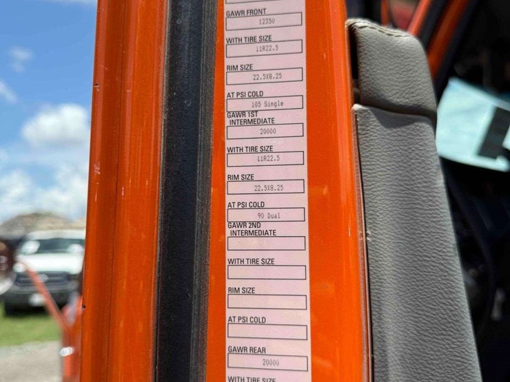 2019-kenworth-t880-image-6