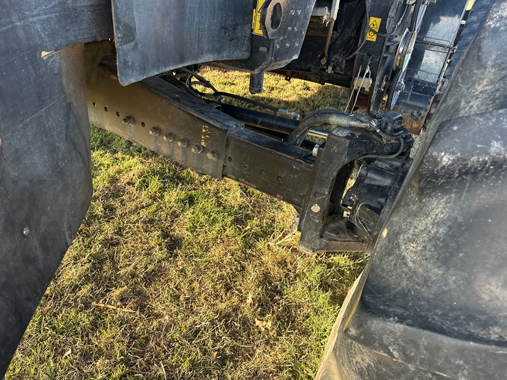 2012-case-ih-8120-image-48