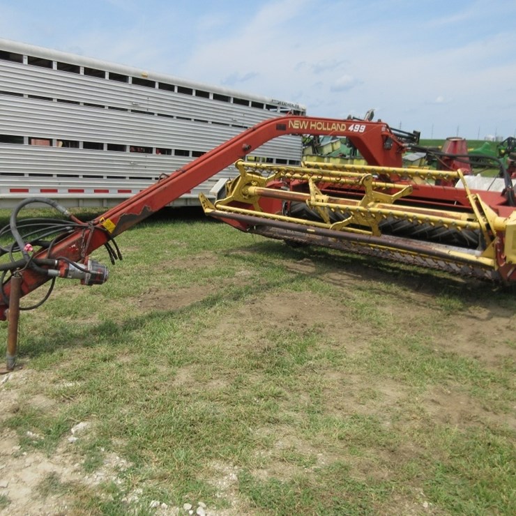 NEW HOLLAND 499