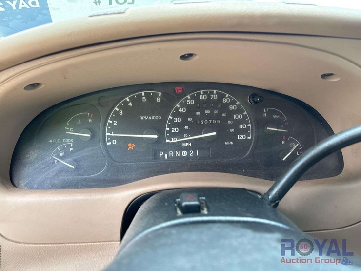 2002-ford-ranger-xl-image-11