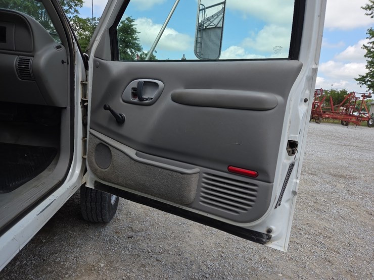 2000-gmc-3500hd-image-8
