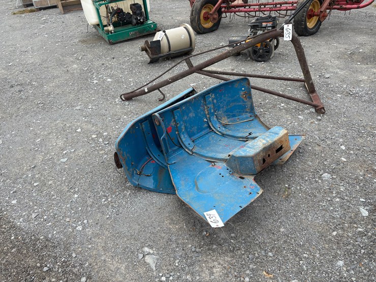 ford-tractor-image-2