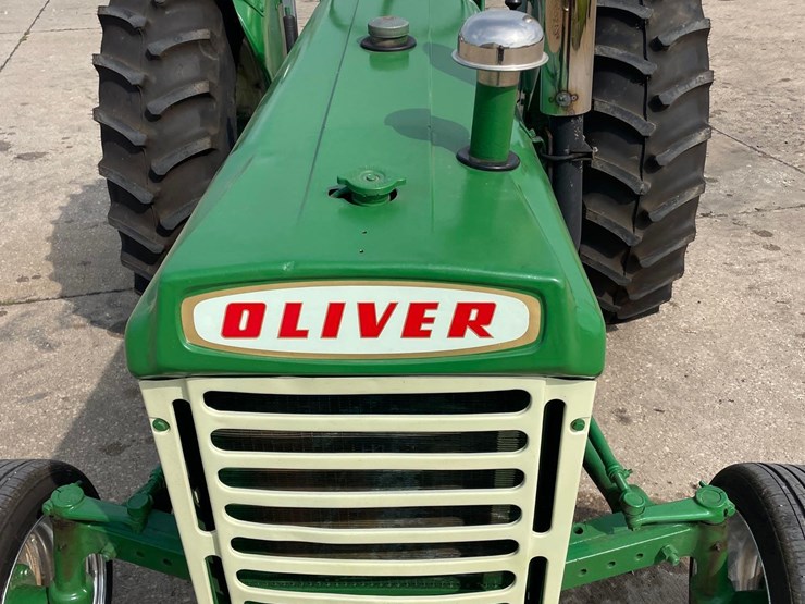 oliver-550-image-9