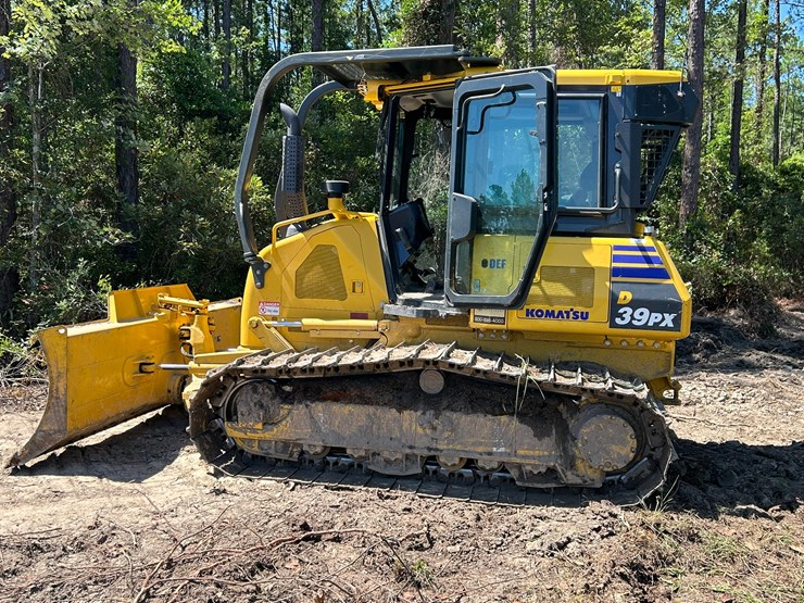 2024-komatsu-d39px-image-1