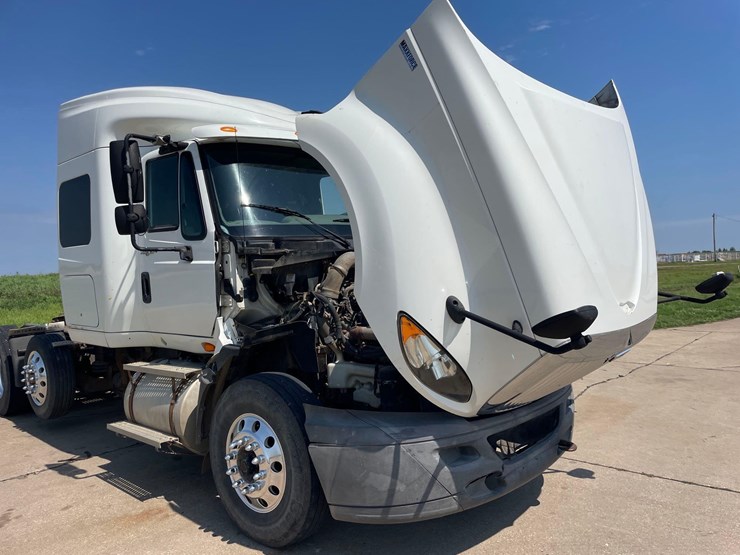 2012-international-prostar-image-69