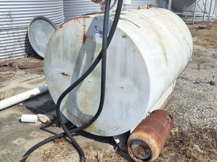 500-gallon-diesel-fuel-tank-image-1