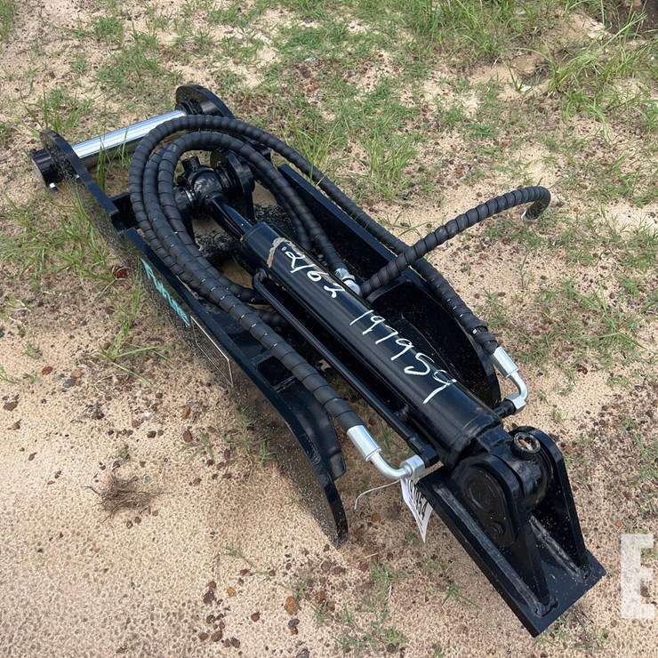 UNUSED FUTURE 5T HYD THUMB CLAMP