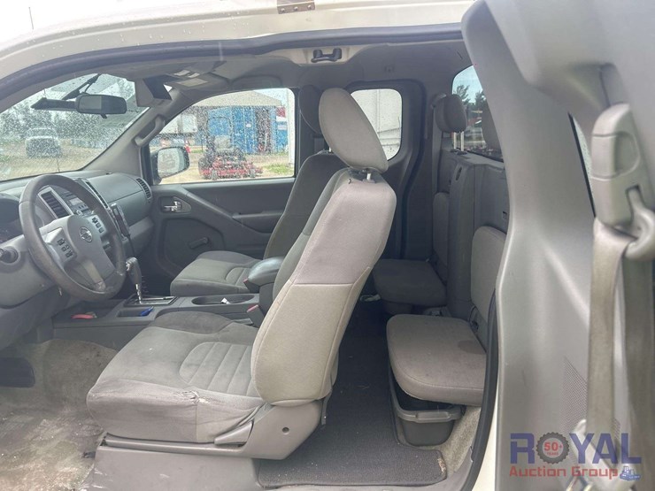 2016-nissan-frontier-image-16