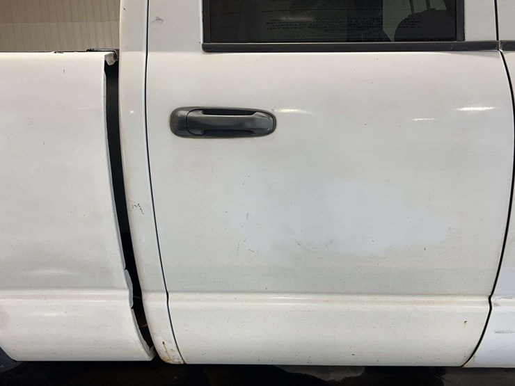 2003-dodge-ram-2500-image-36