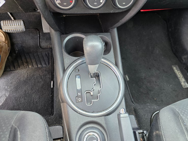 2015-mitsubishi-outlander-image-58