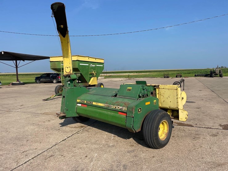 john-deere-3970-image-3
