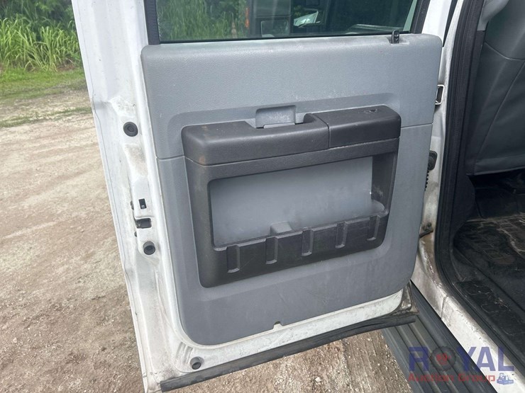2015-ford-f450-image-19
