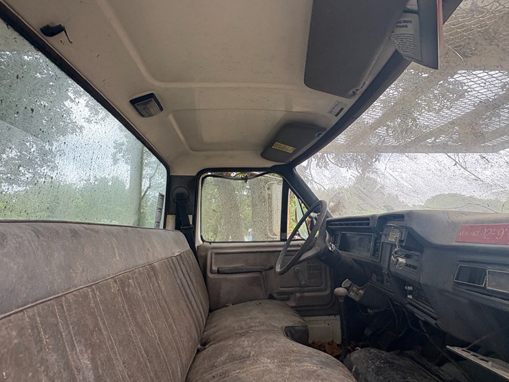 1990-ford-f800-image-36