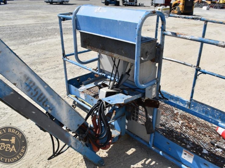2014-genie-s65-trax-image-33