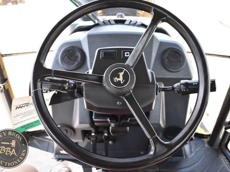 2018-deere-410l-37589-image-63