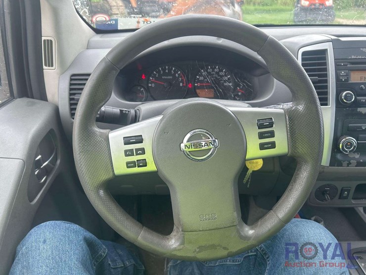 2016-nissan-frontier-image-8