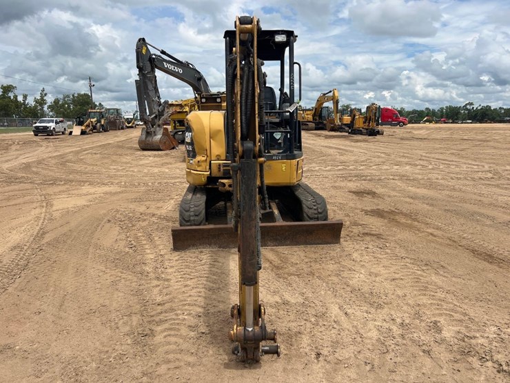 caterpillar-303.5e-cr-image-7