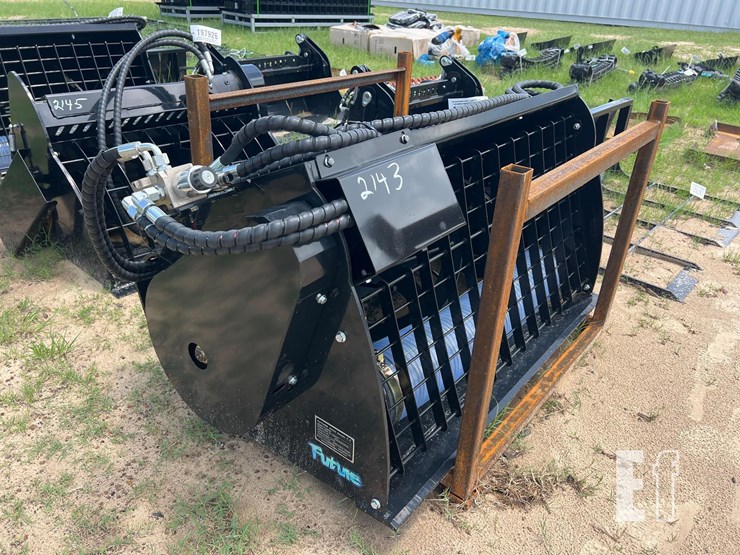 unused-future-skid-steer-hyd-mixing-bucket-image-2