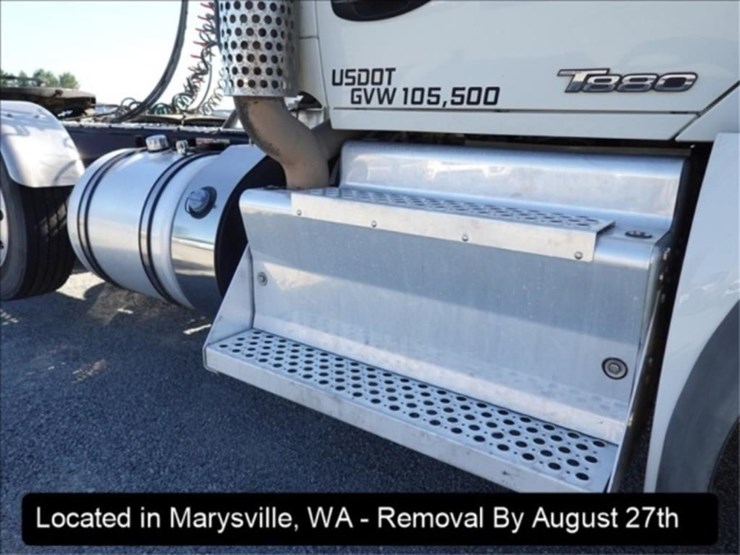 2017-kenworth-t880-image-34