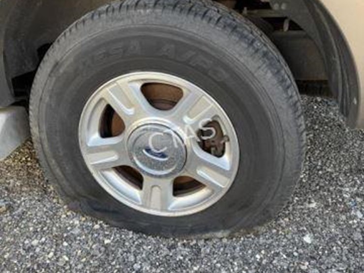 2004-ford-expedition-image-6