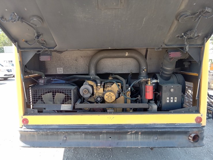 lot#--2002-thomas-built-bus-image-8