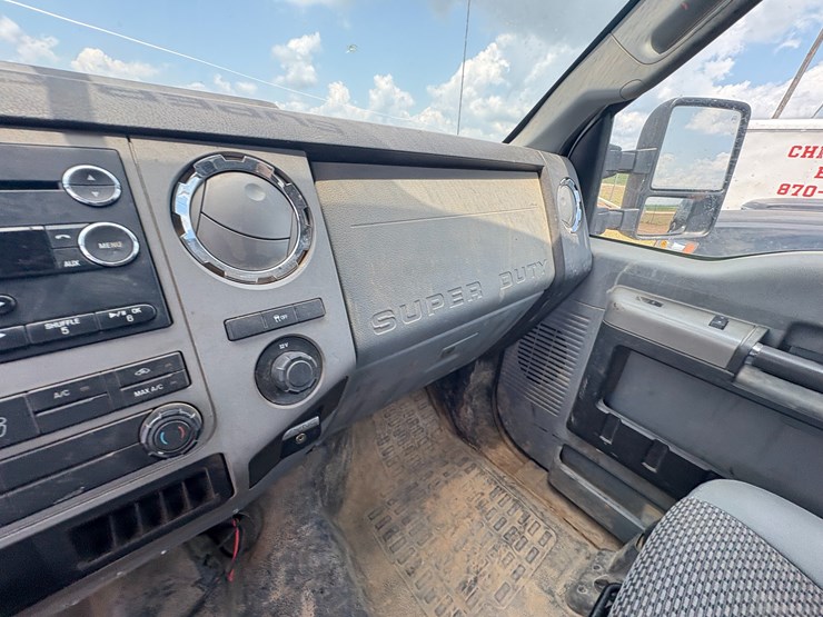 2015-ford-f250-image-48