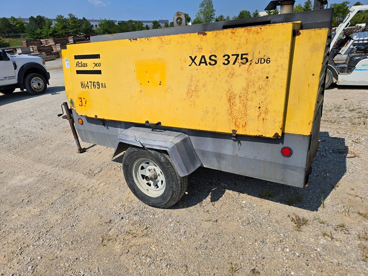 2010-atlas-copco-xas375-image-10