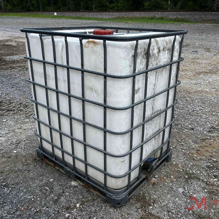 330 GALLON IBC TOTE