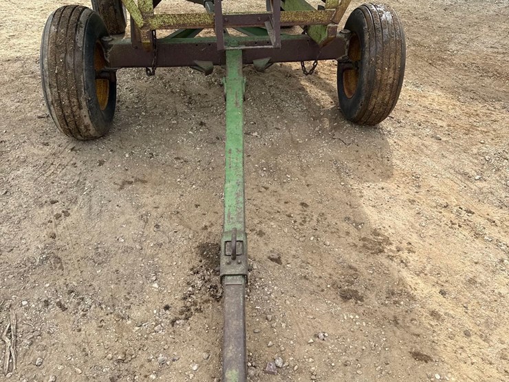 parker-200bu-gravity-wagon-image-8