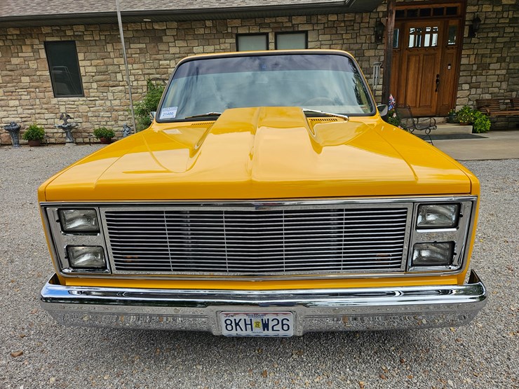 1984-chevrolet-c10-image-40