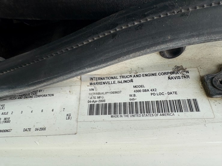 2009-international-durastar-4300-image-35