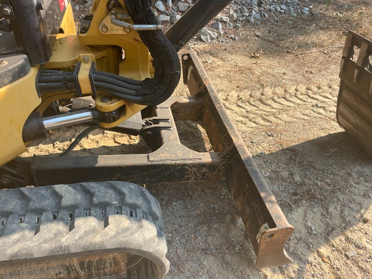 caterpillar-303cr-image-14