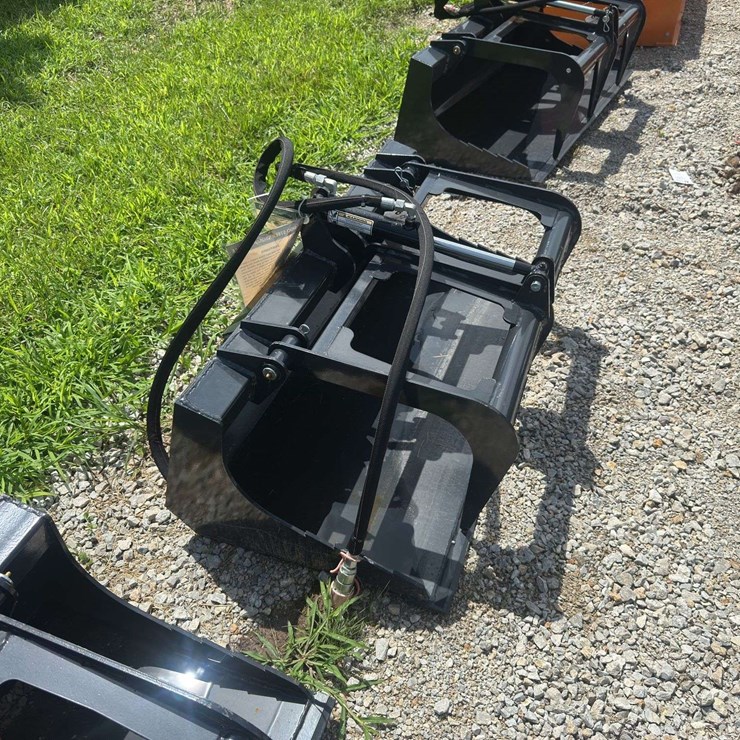 Mini Skid Steer Grapple Attachment