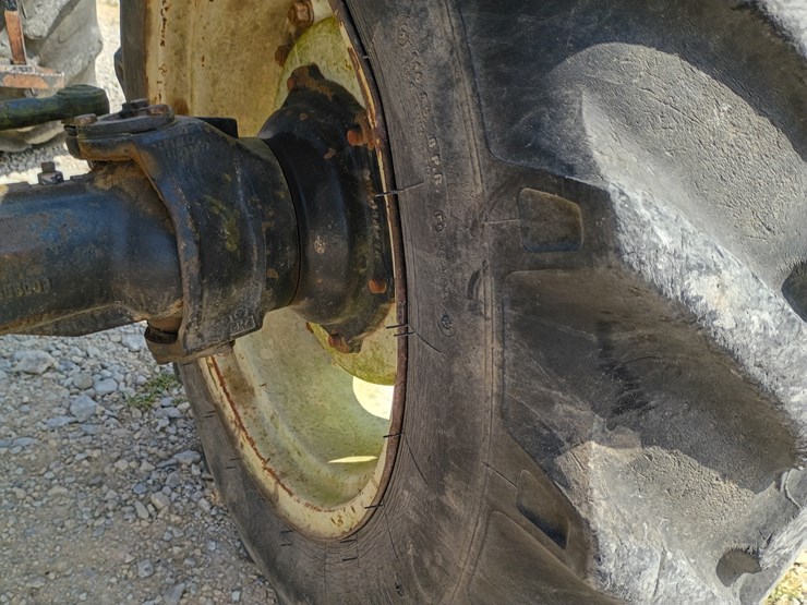 2009-new-holland-t4030-image-42