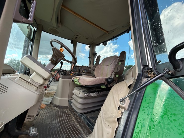 john-deere-6420-image-16