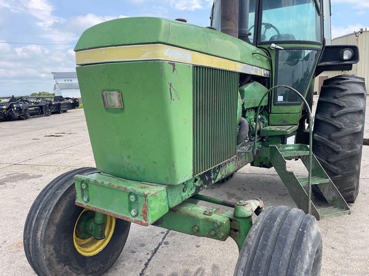 john-deere-4630-image-7