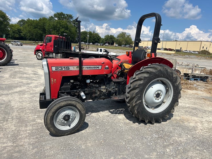 massey-ferguson-231s-image-1