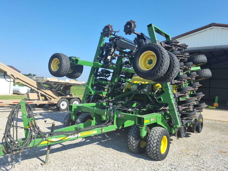 2003-john-deere-1890-ccs-image-1