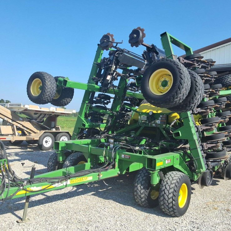 2003 JOHN DEERE 1890 CCS