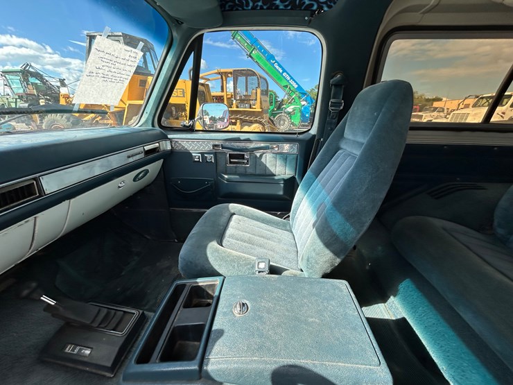1990-chevrolet-blazer-image-13