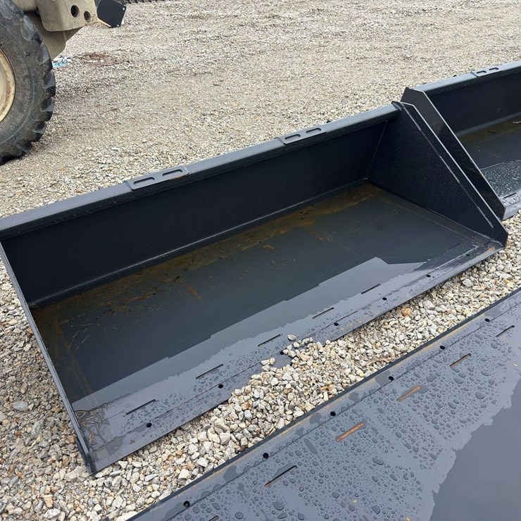78" Track Duty Bucket