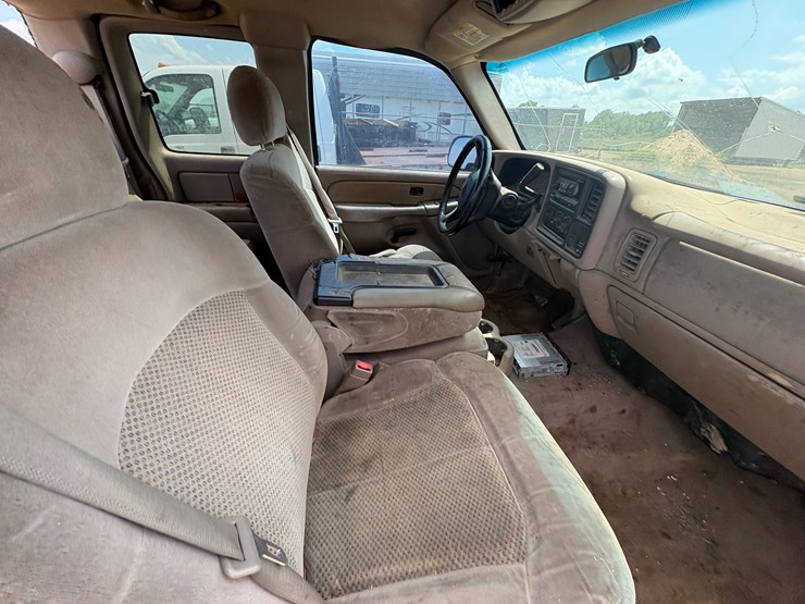 2002-chevrolet-1500-image-20