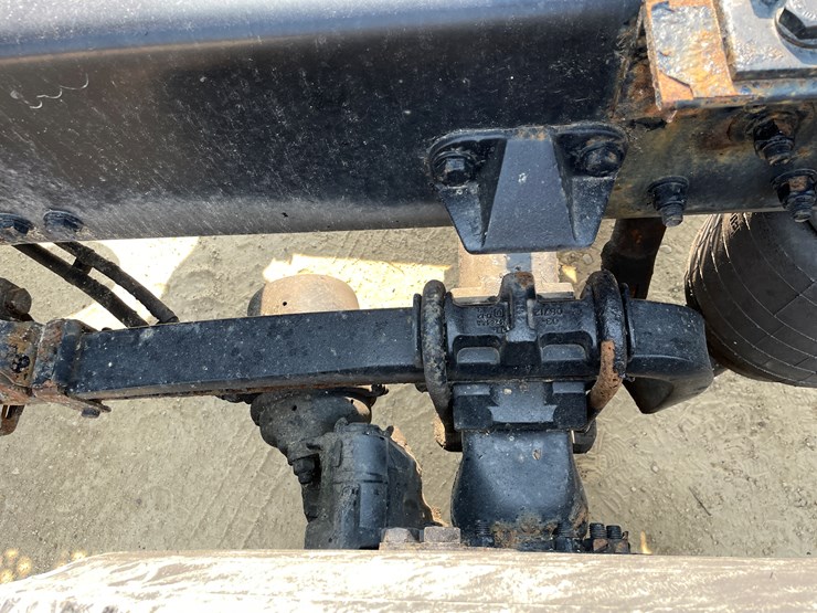 2016-kenworth-t680-image-29
