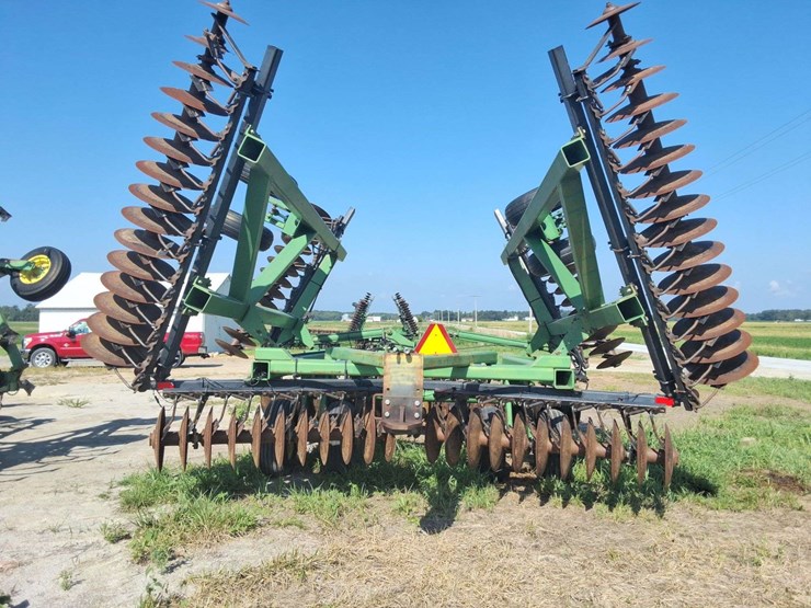 john-deere-630-image-7