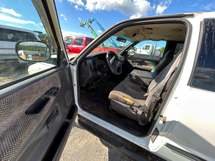 1998-dodge-ram-1500-image-7