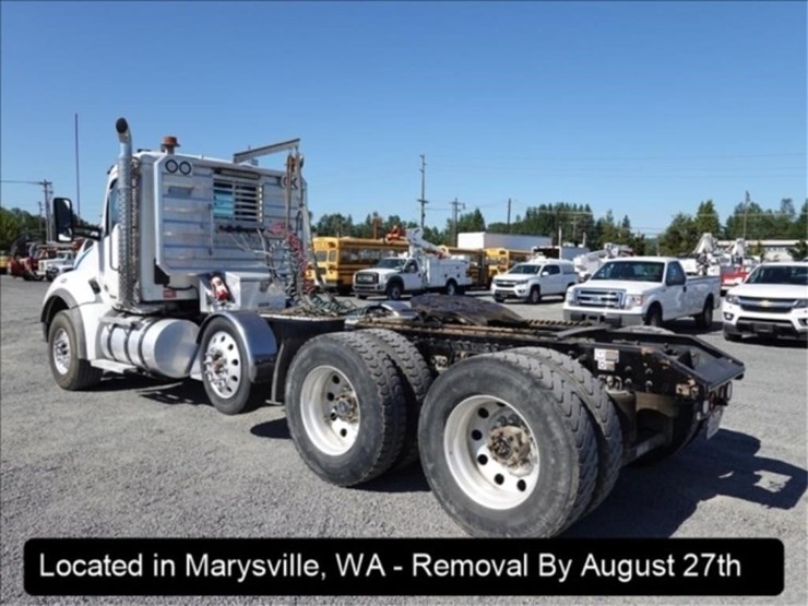 2017-kenworth-t880-image-27
