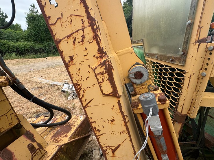 2000-john-deere-6310-image-26