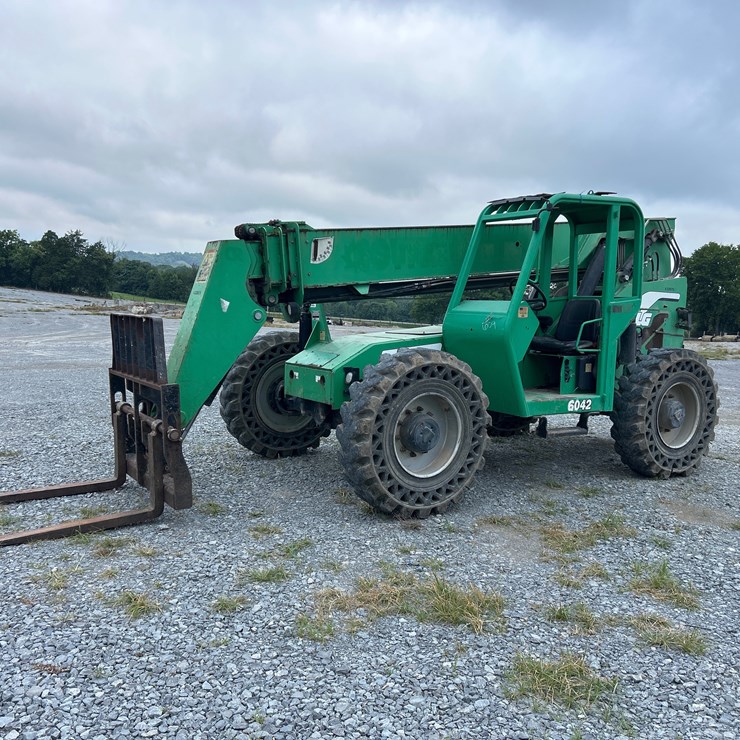 2014 SKY TRAK 6042